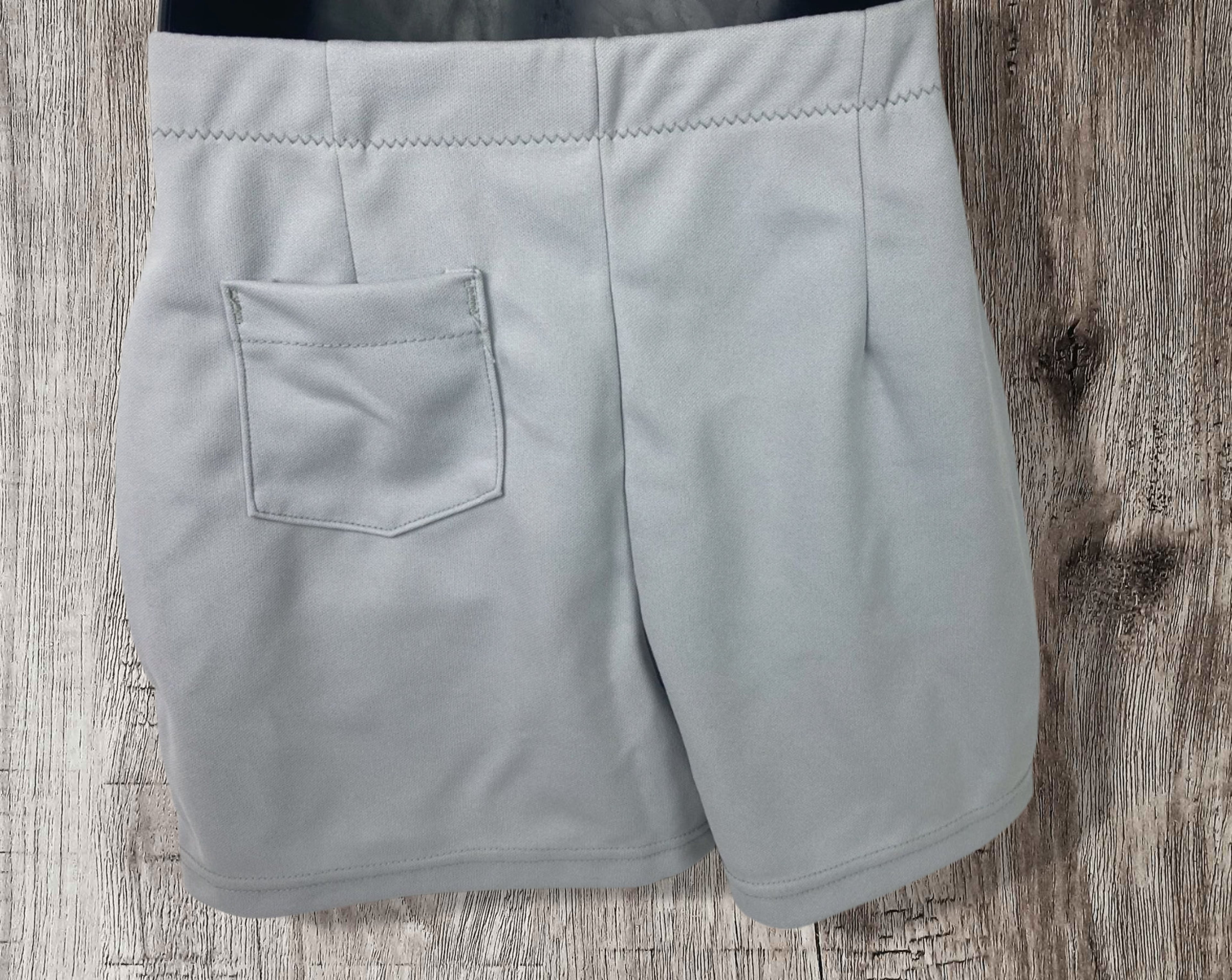 Vintage Wilson Women's Tennis Shorts NWT 80s Deadstock Gray (XL 34-36)