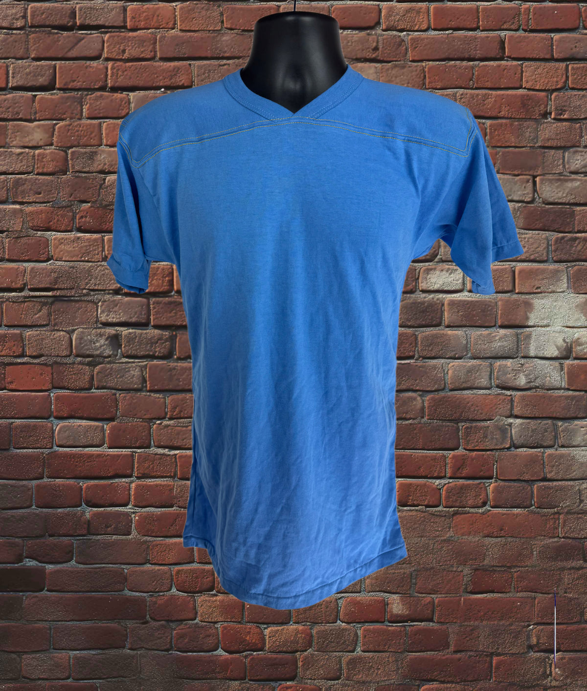 Vintage Russell Athletic Medium Gold-Tag Streetwear T‑Shirt Deadstock NWOT-Columbia Blue/Gold (Copy)